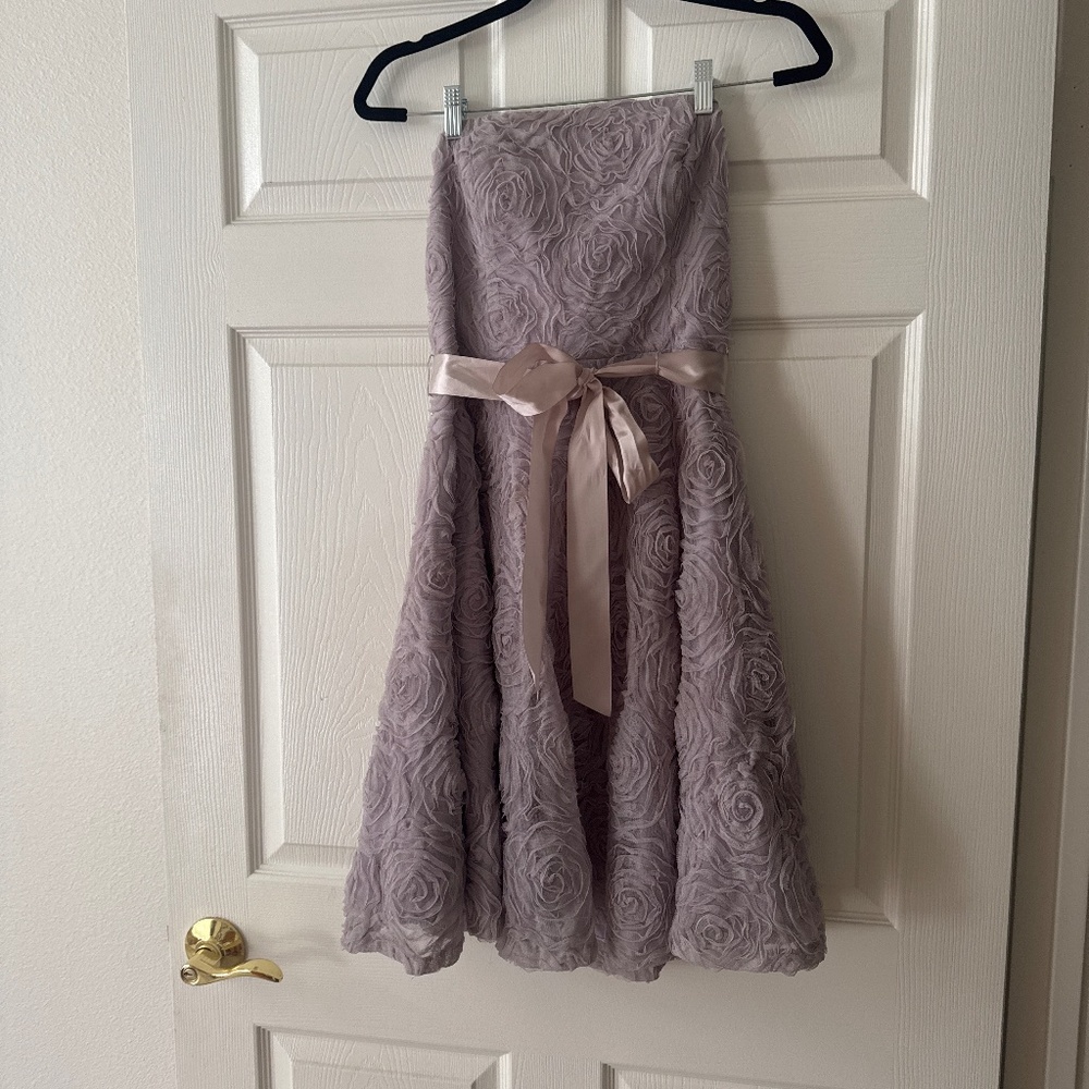 Strapless formal dress